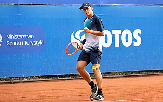 Młody tenisista z Olsztyna zagra na trawiastych kortach Wimbledonu
